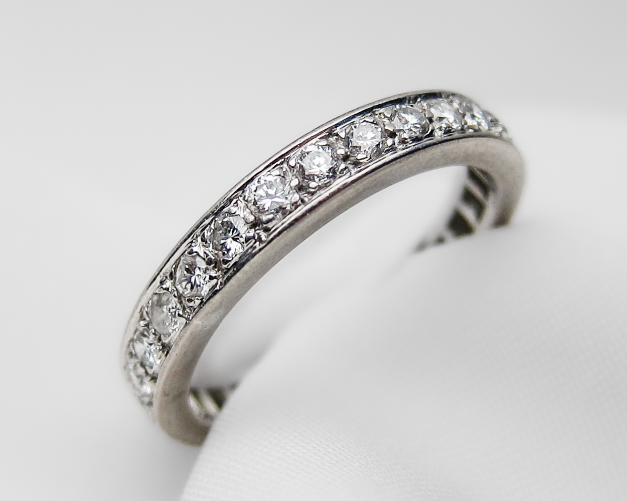 1960s Diamond Eternity Band