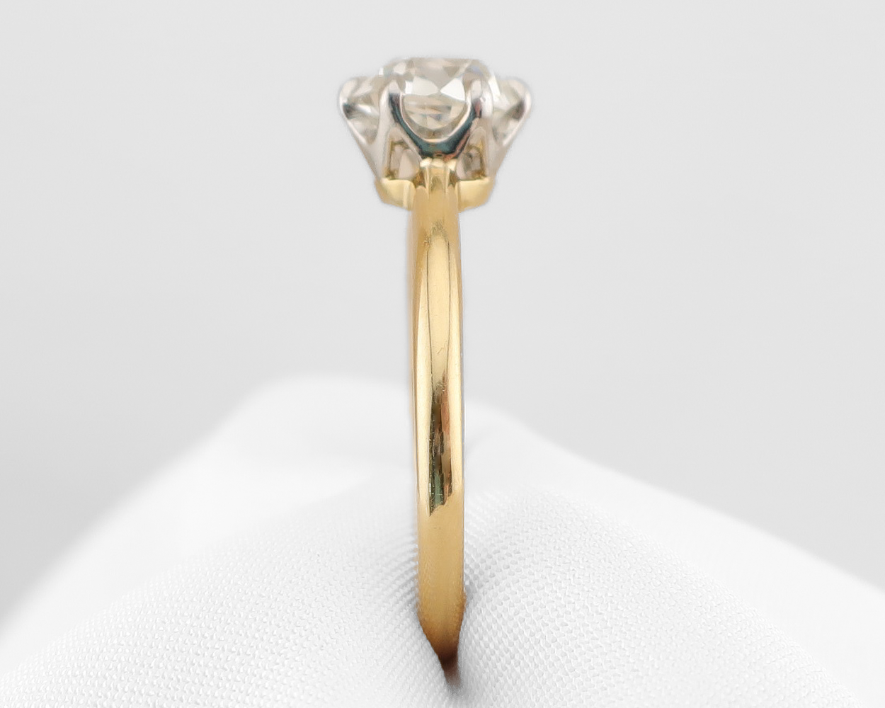 Art Deco 1.52-Carat Gold Diamond Solitaire