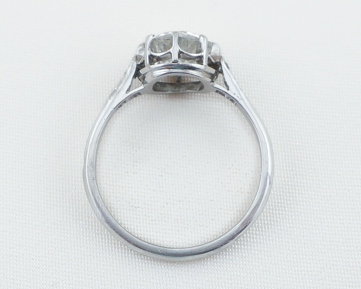 Art Deco 1.34-Carat Diamond Solitaire