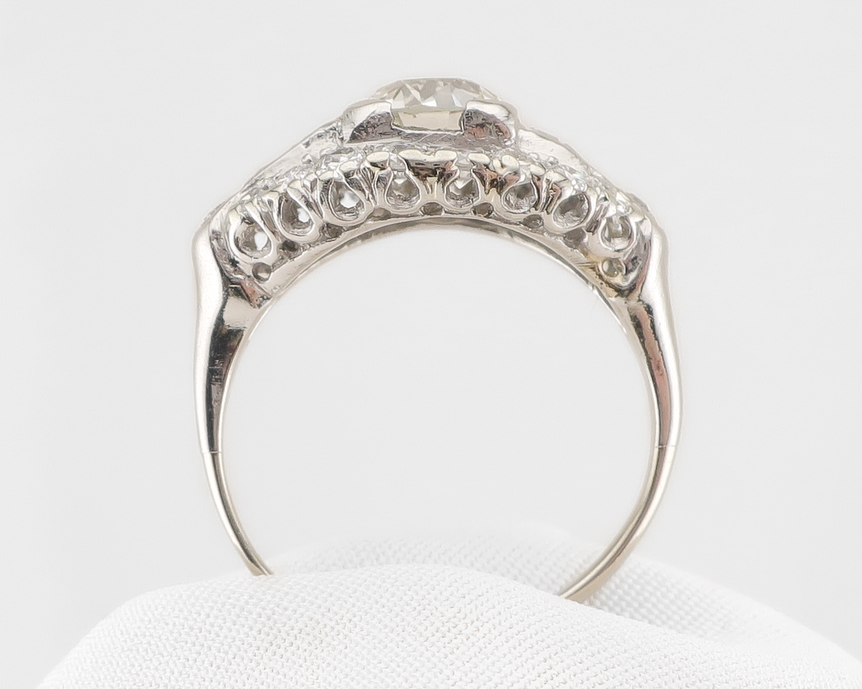 Art Deco Old European-Cut Diamond Ring with Baguettes