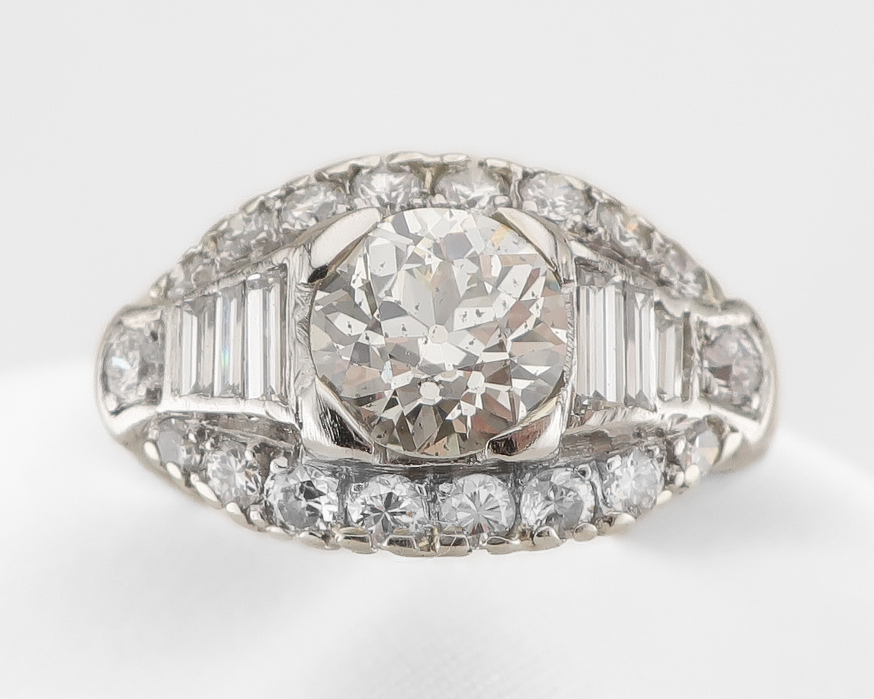 Art Deco Old European-Cut Diamond Ring with Baguettes