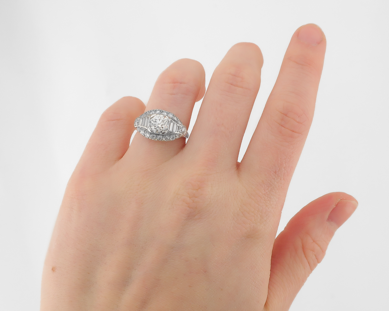 Art Deco Old European-Cut Diamond Ring with Baguettes