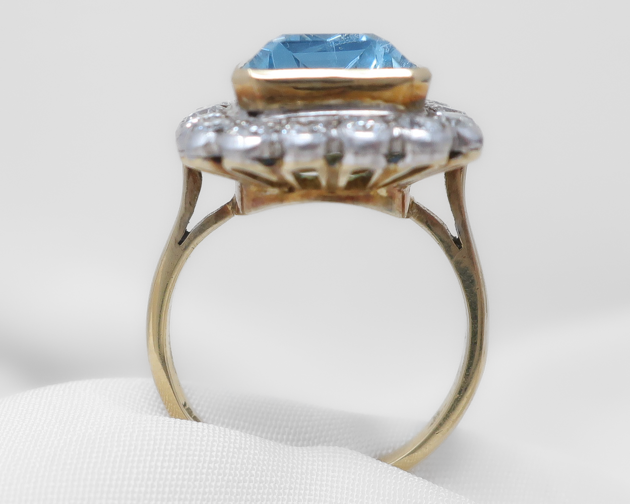 Art Deco Aquamarine & Diamond Halo Ring