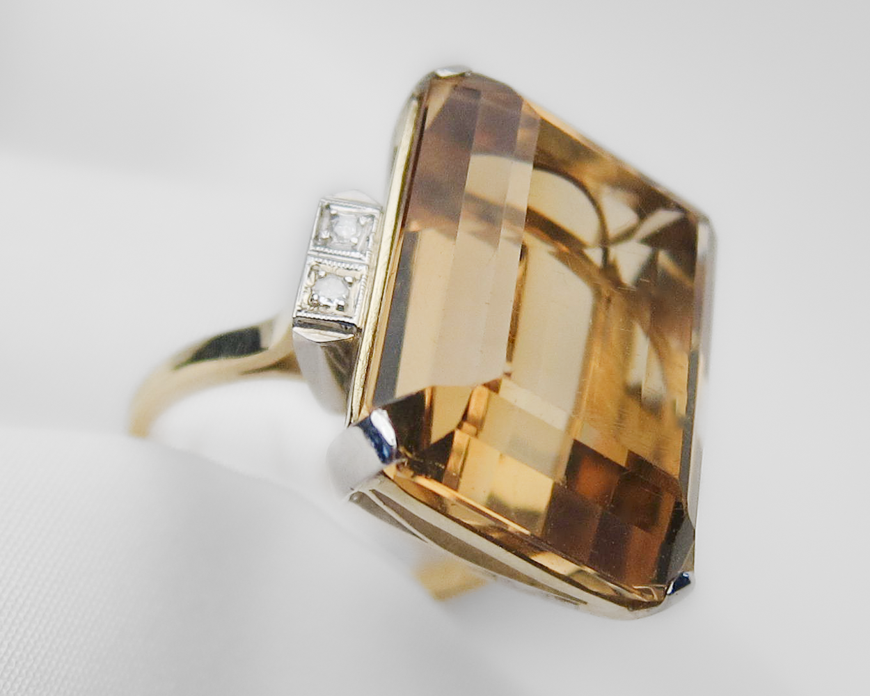 Retro-Era Citrine & Diamond Dinner Ring