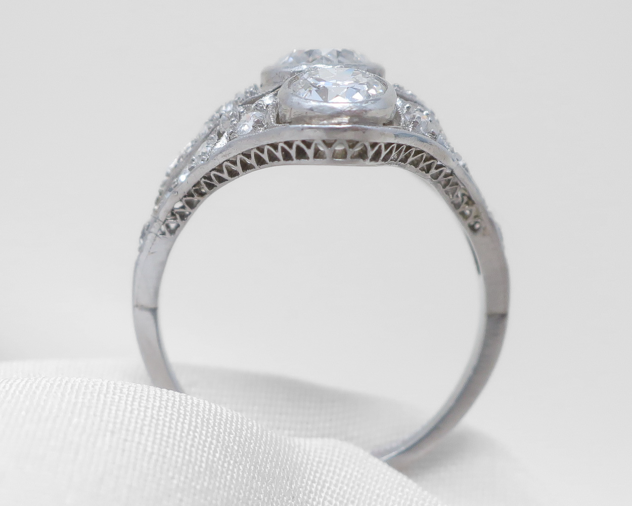 Art Deco 3-Stone Diamond Dinner Ring