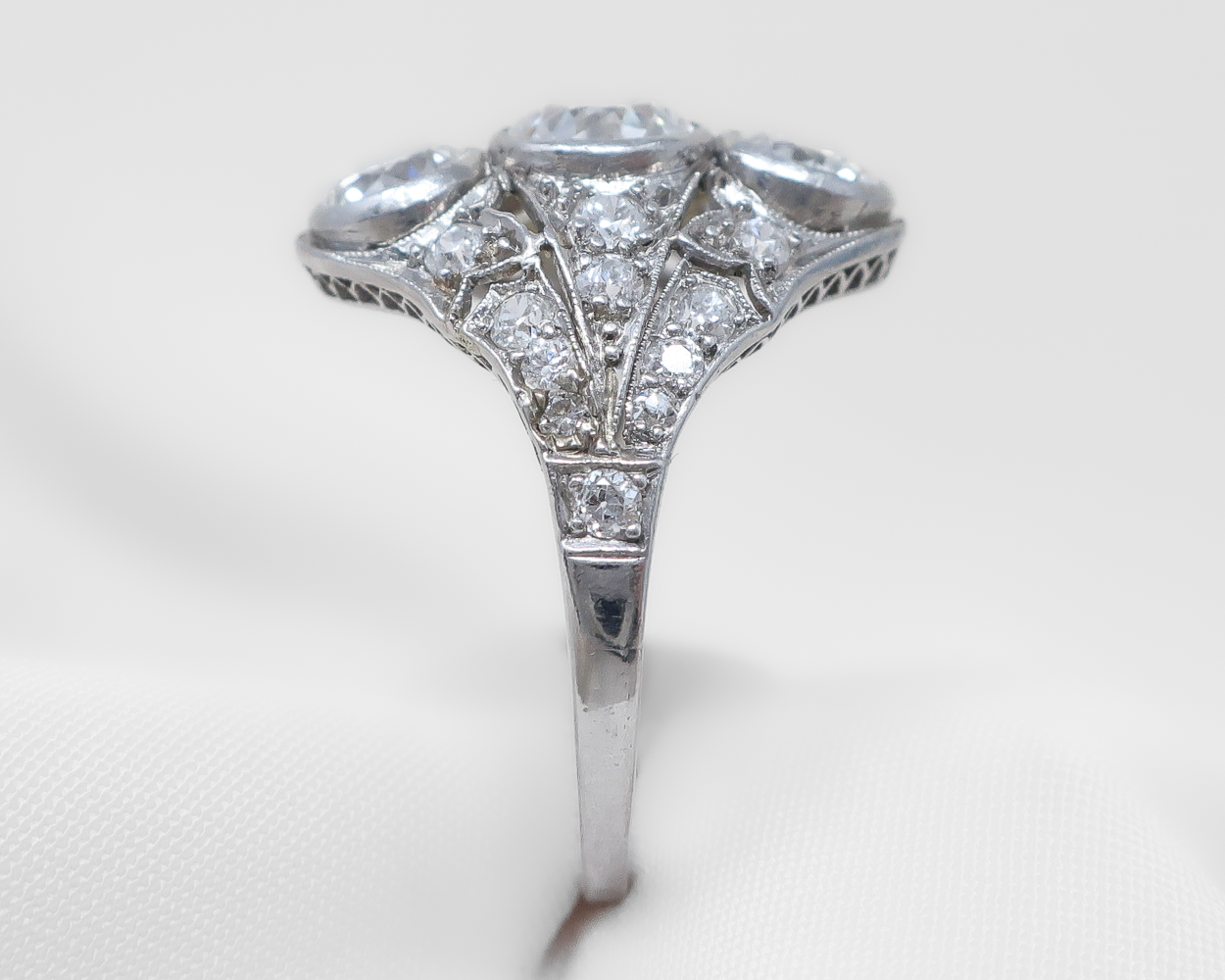 Art Deco 3-Stone Diamond Dinner Ring