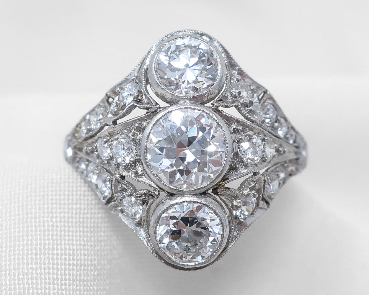 Art Deco 3-Stone Diamond Dinner Ring