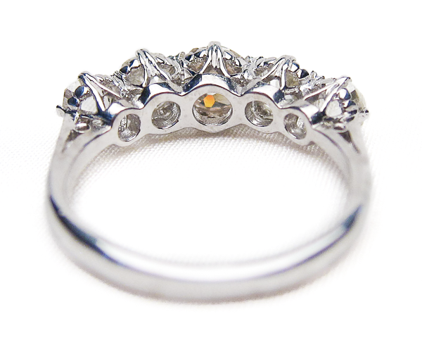 Art Deco 5-Stone Linear Diamond Ring