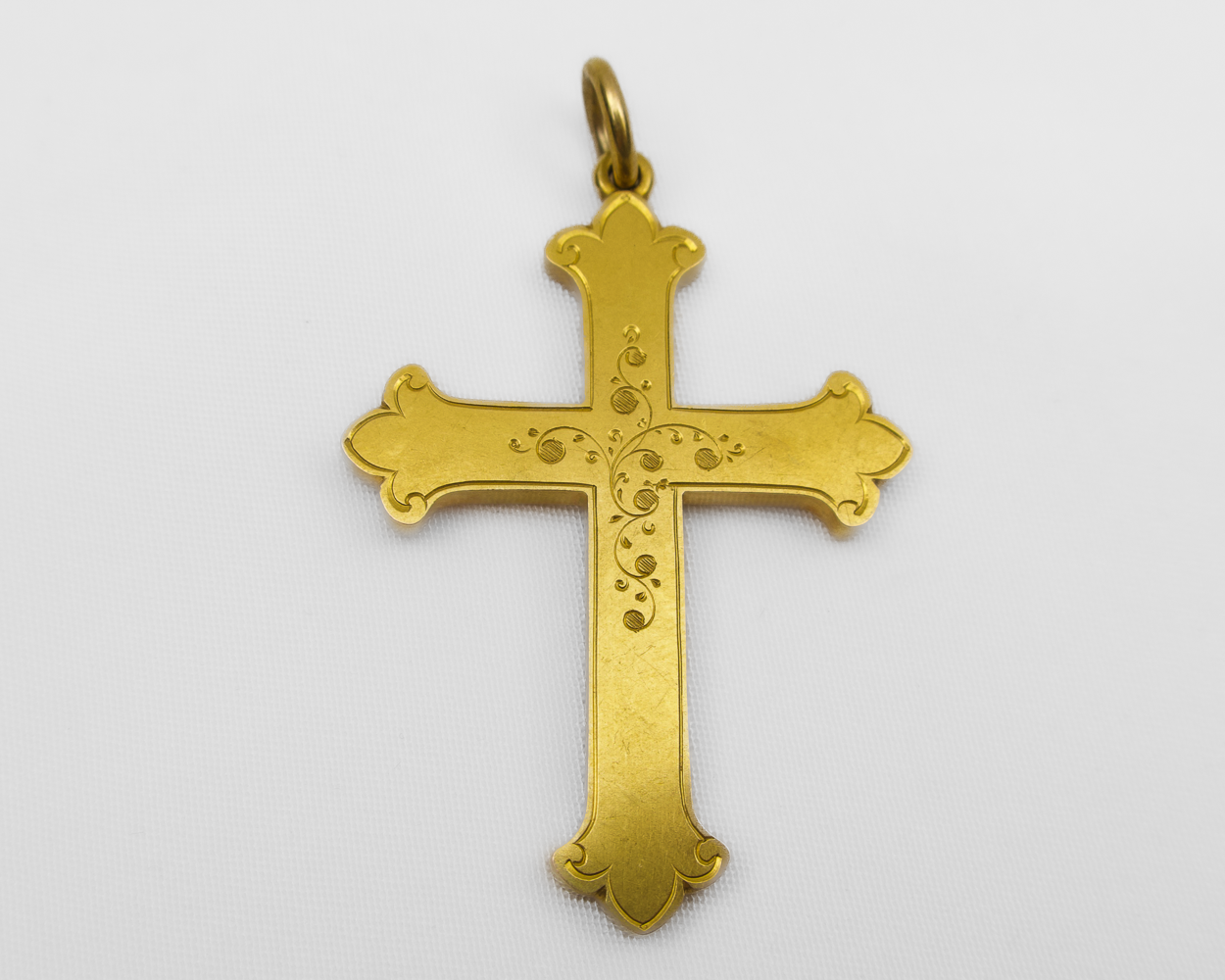 Victorian 15KT Engraved Cross