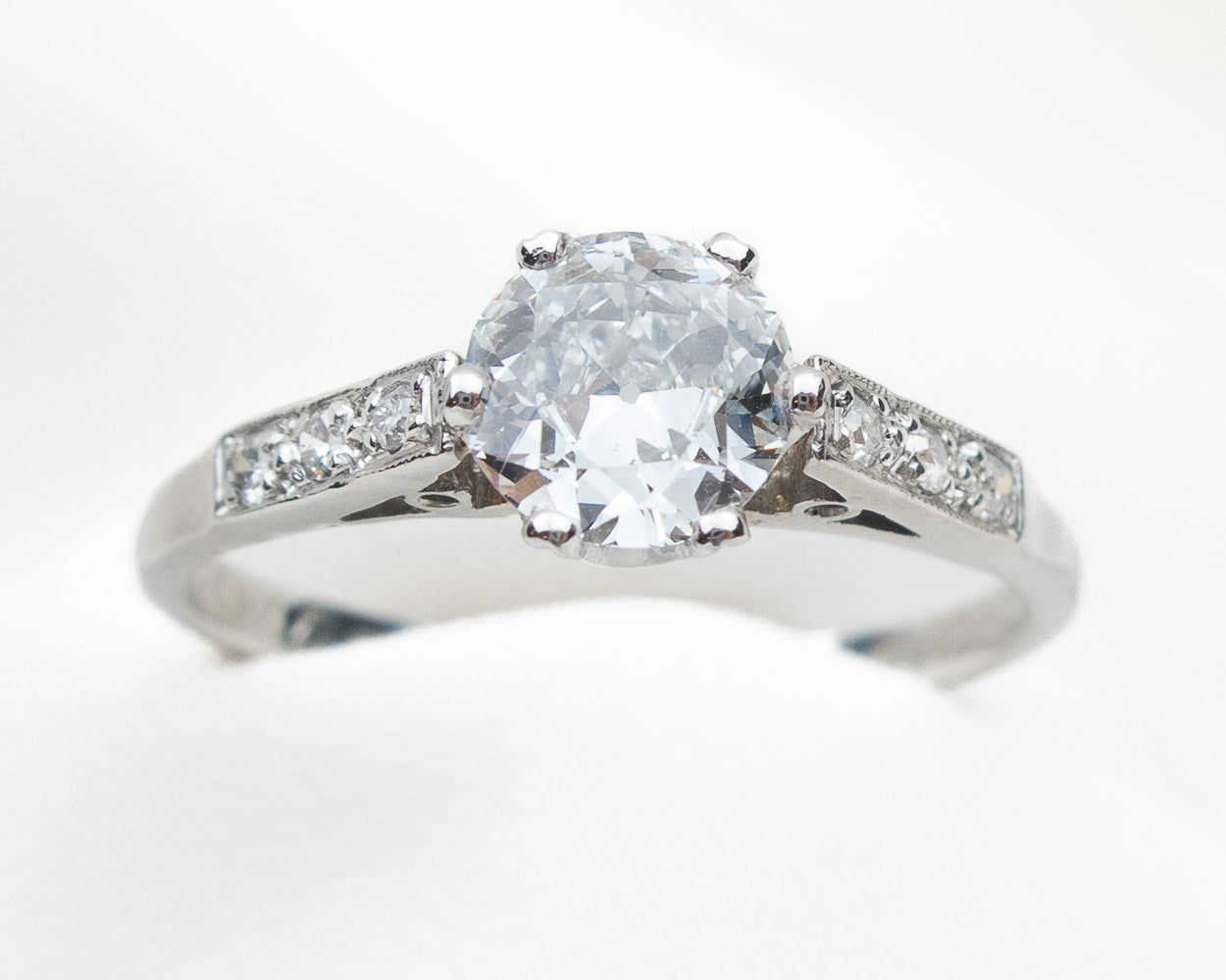 Art Deco Diamond Solitaire