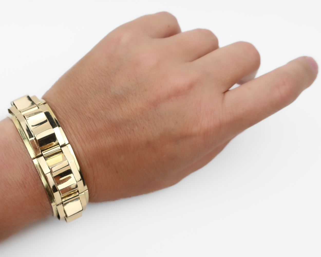 Retro-Era French Gold Bracelet