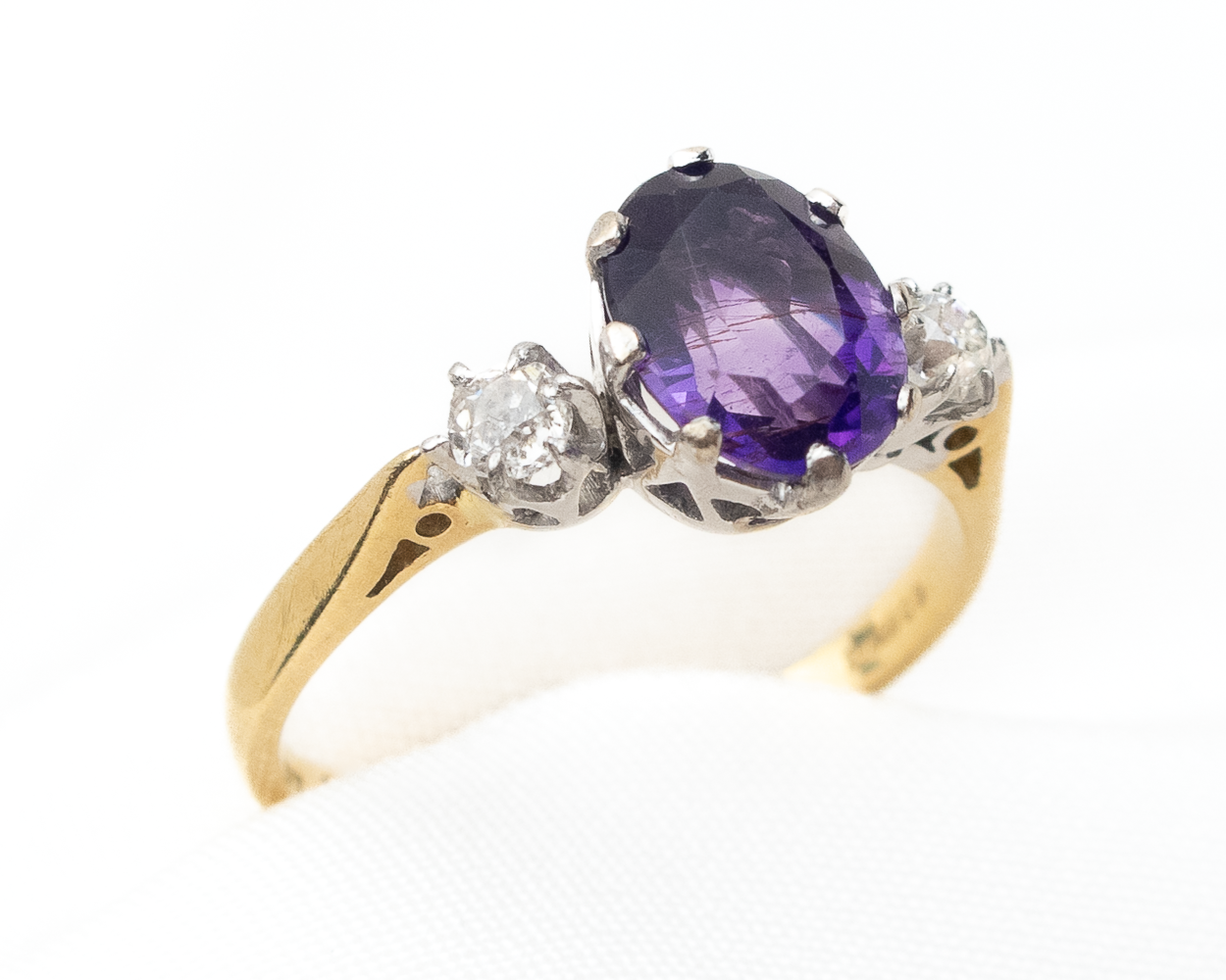 Art Deco Amethyst & Diamond Ring