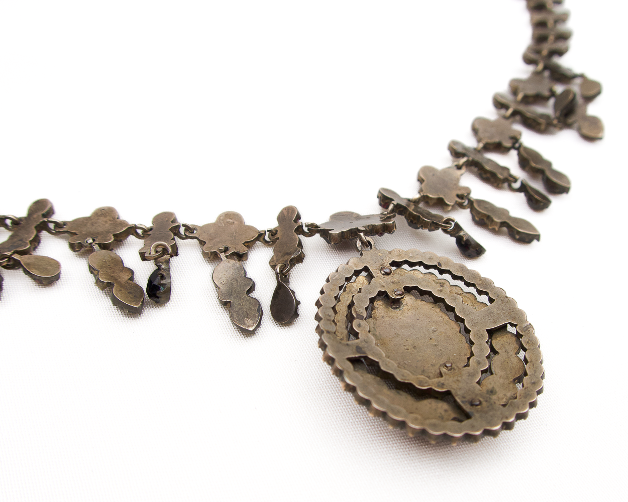 Victorian Garnet Pendant Necklace
