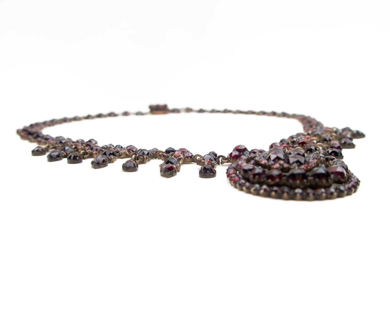 Victorian Garnet Pendant Necklace