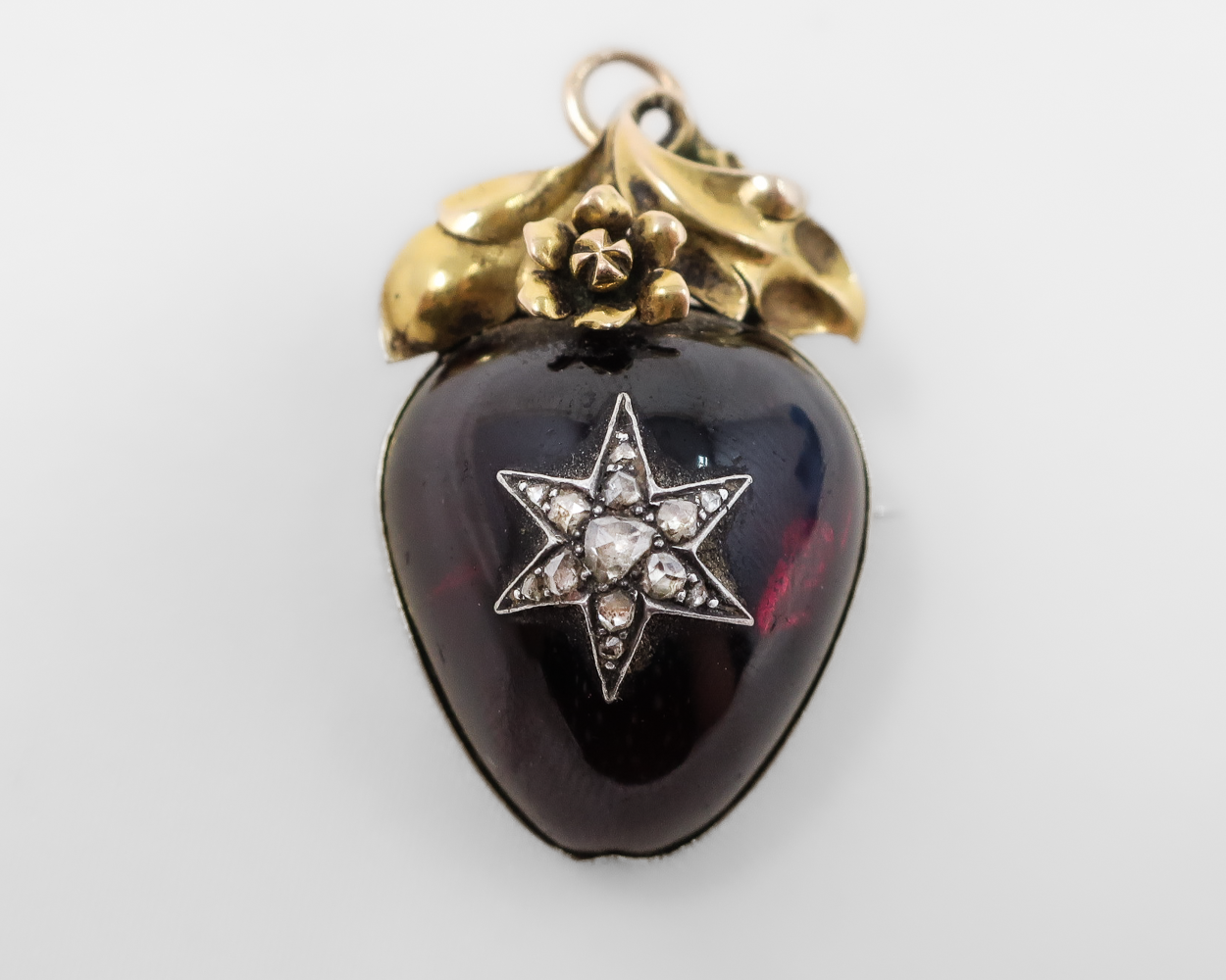 Victorian Garnet Memorial Brooch / Pendant