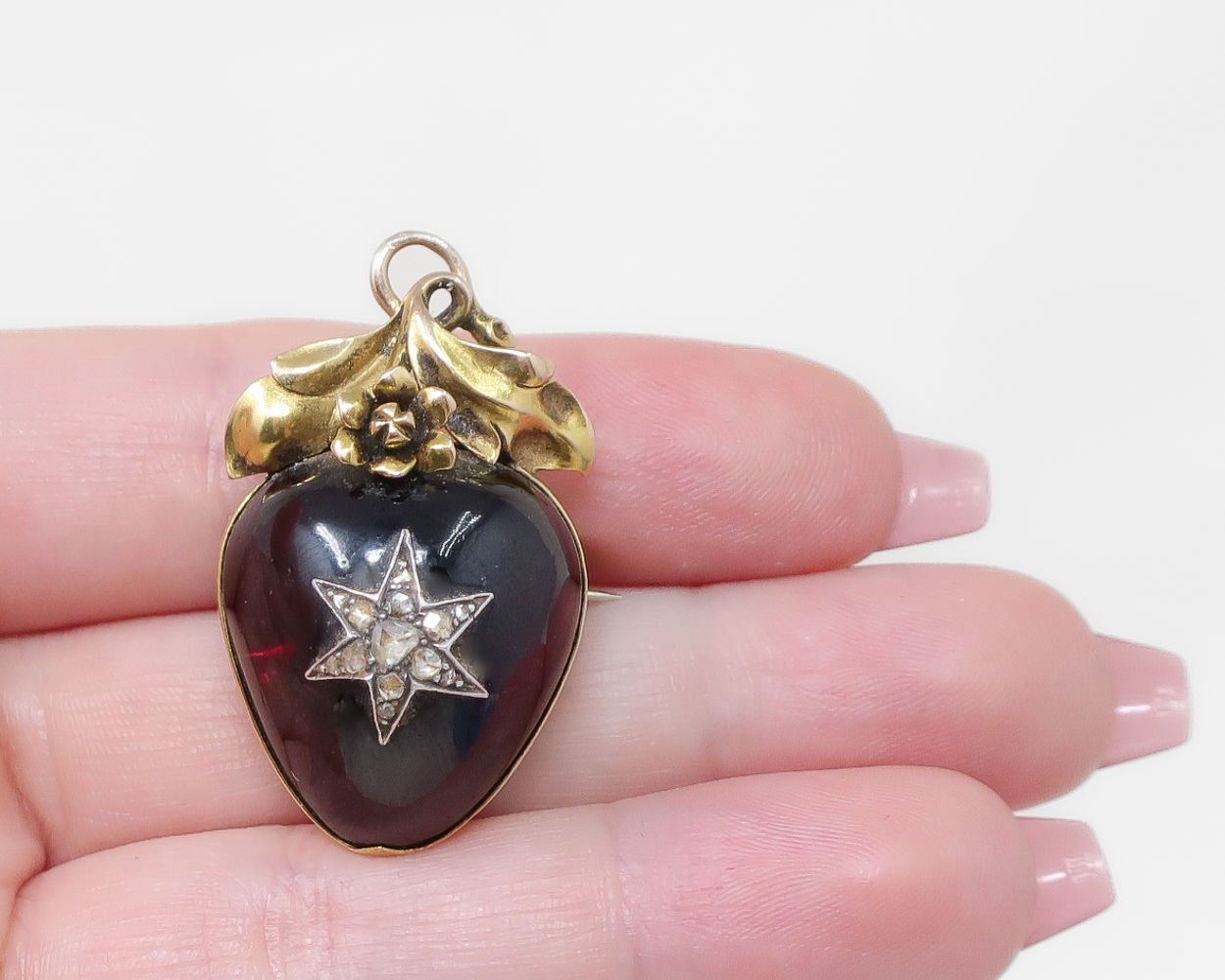 Victorian Garnet Memorial Brooch / Pendant