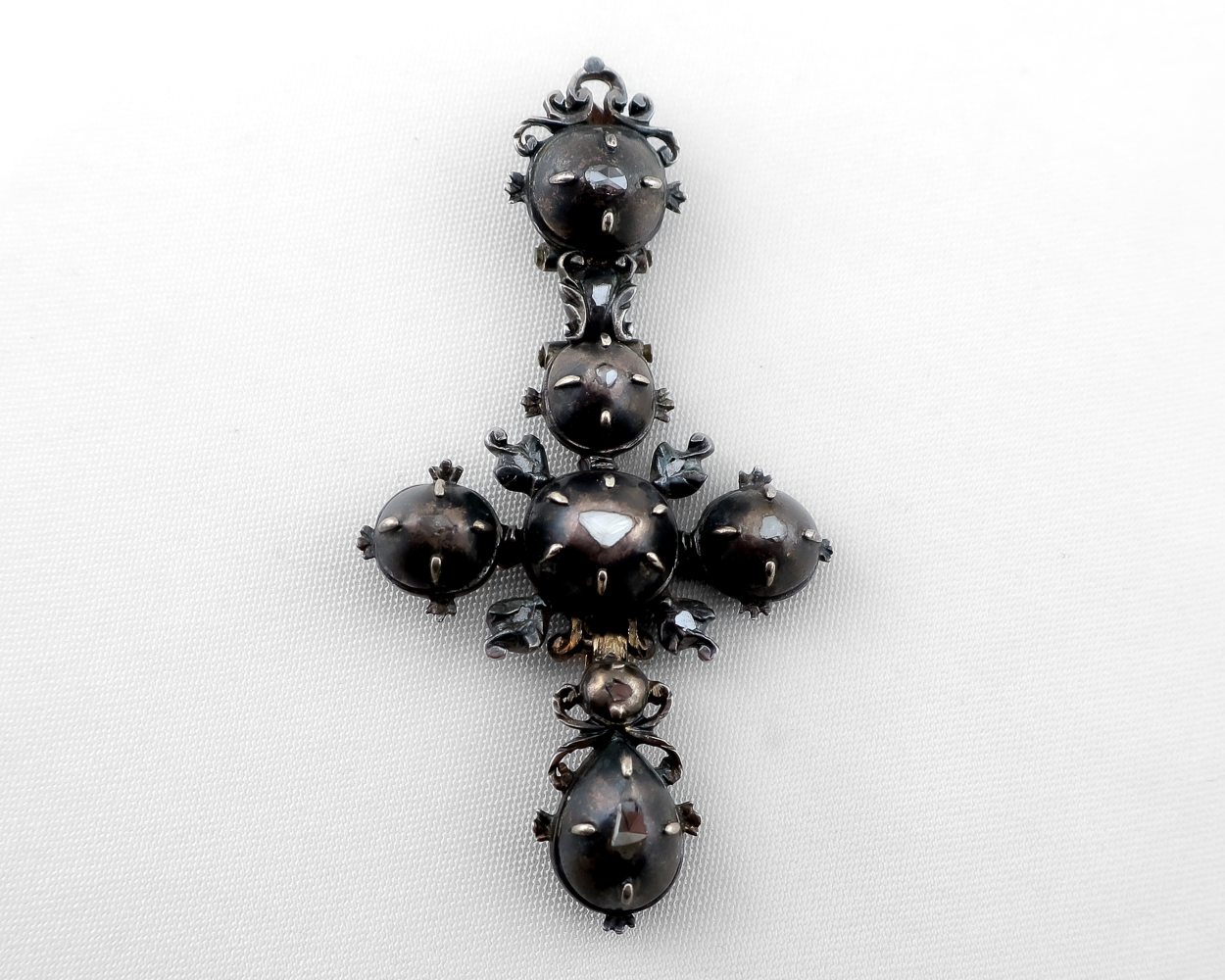 Georgian Diamond Cross