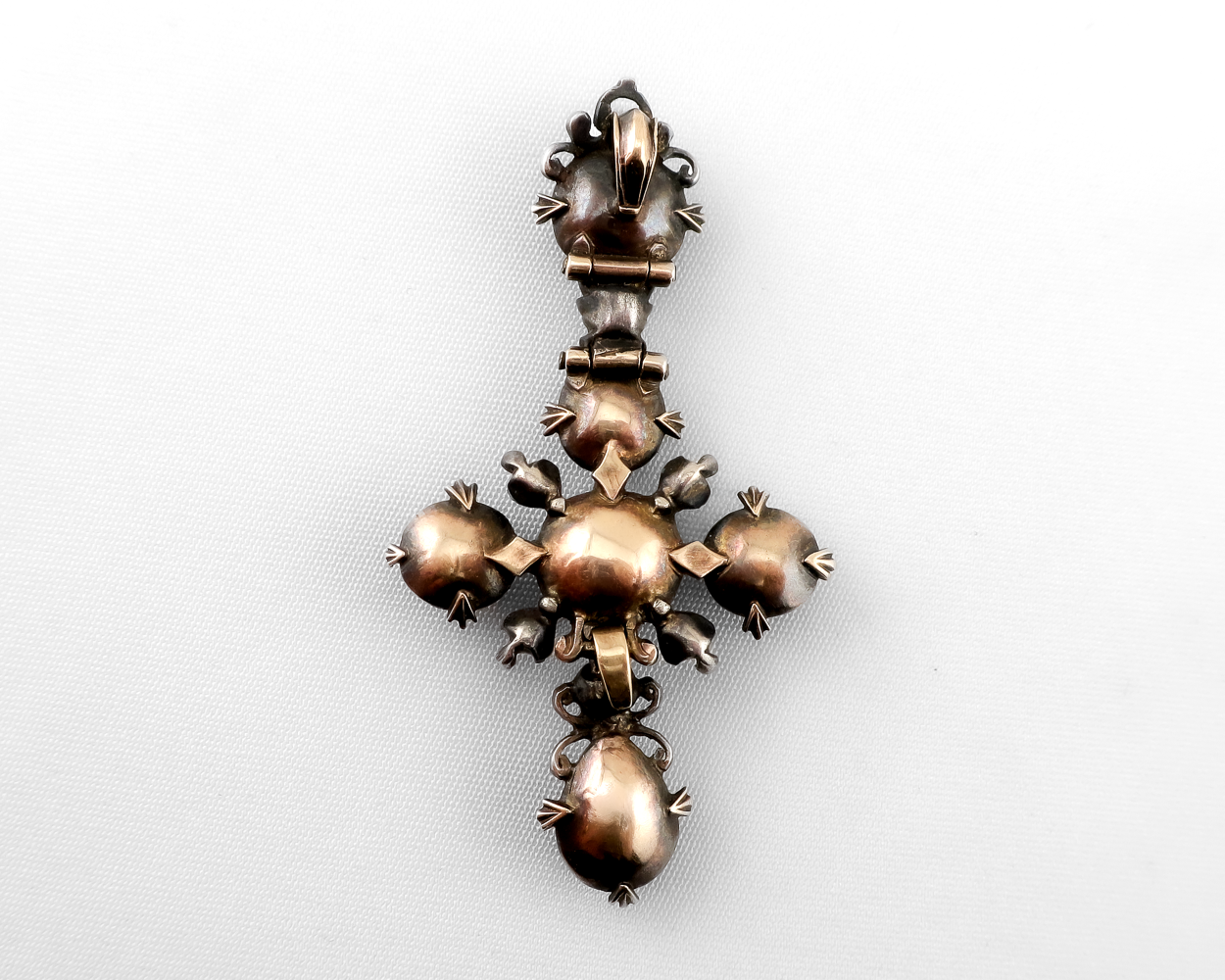 Georgian Diamond Cross