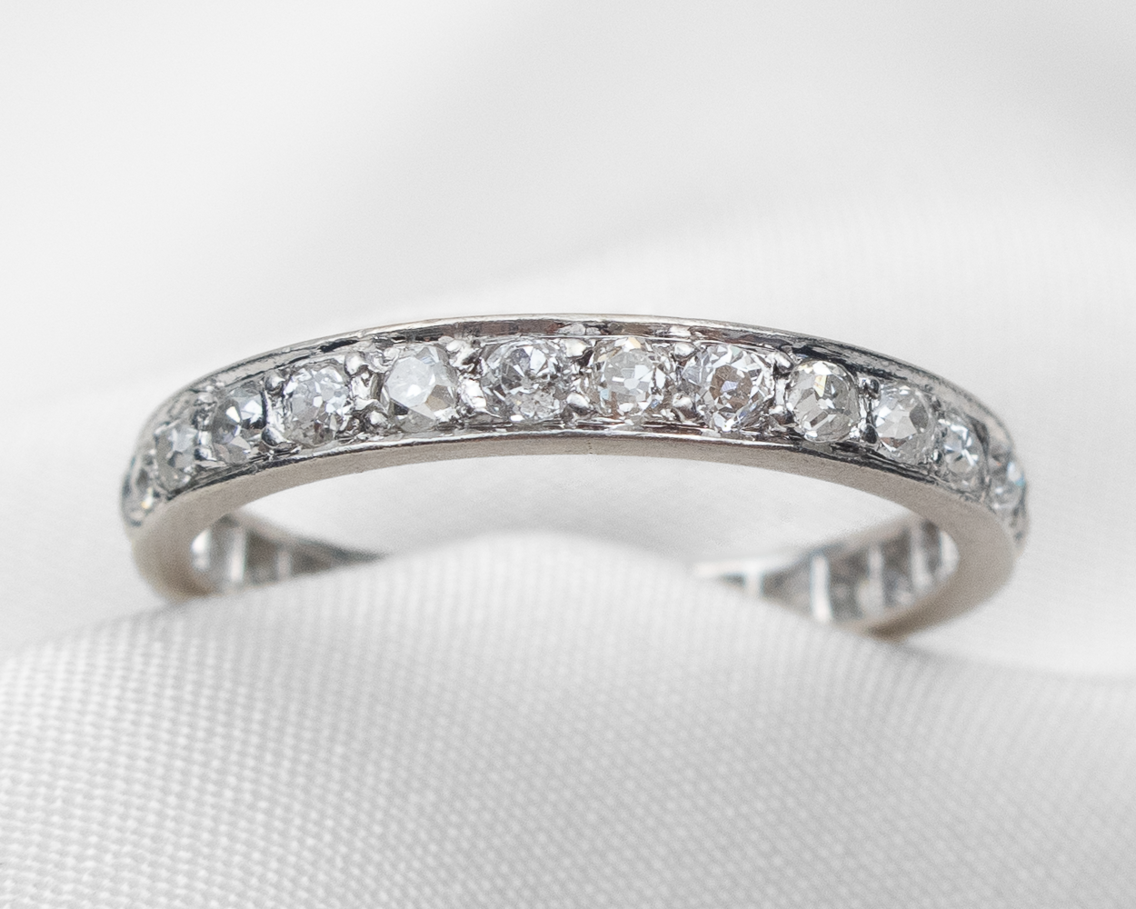 Art Deco Platinum Diamond Ring