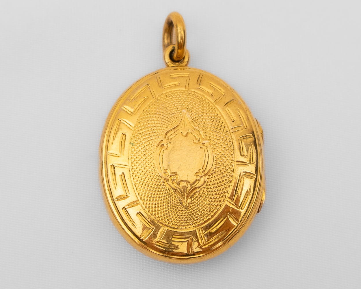 Victorian 15KT Gold Mourning Locket