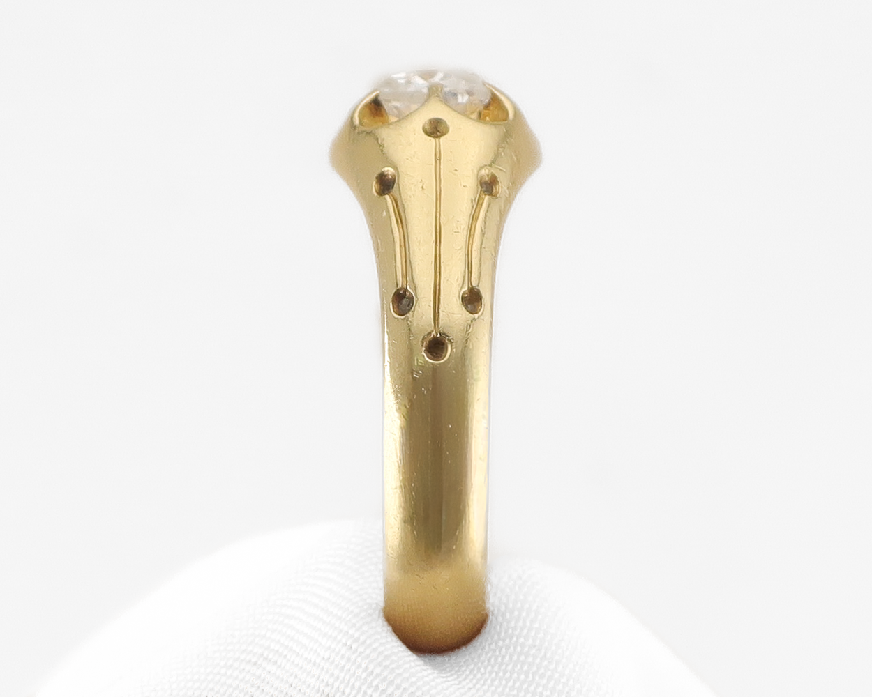 Victorian 18KT Diamond Engagement Ring