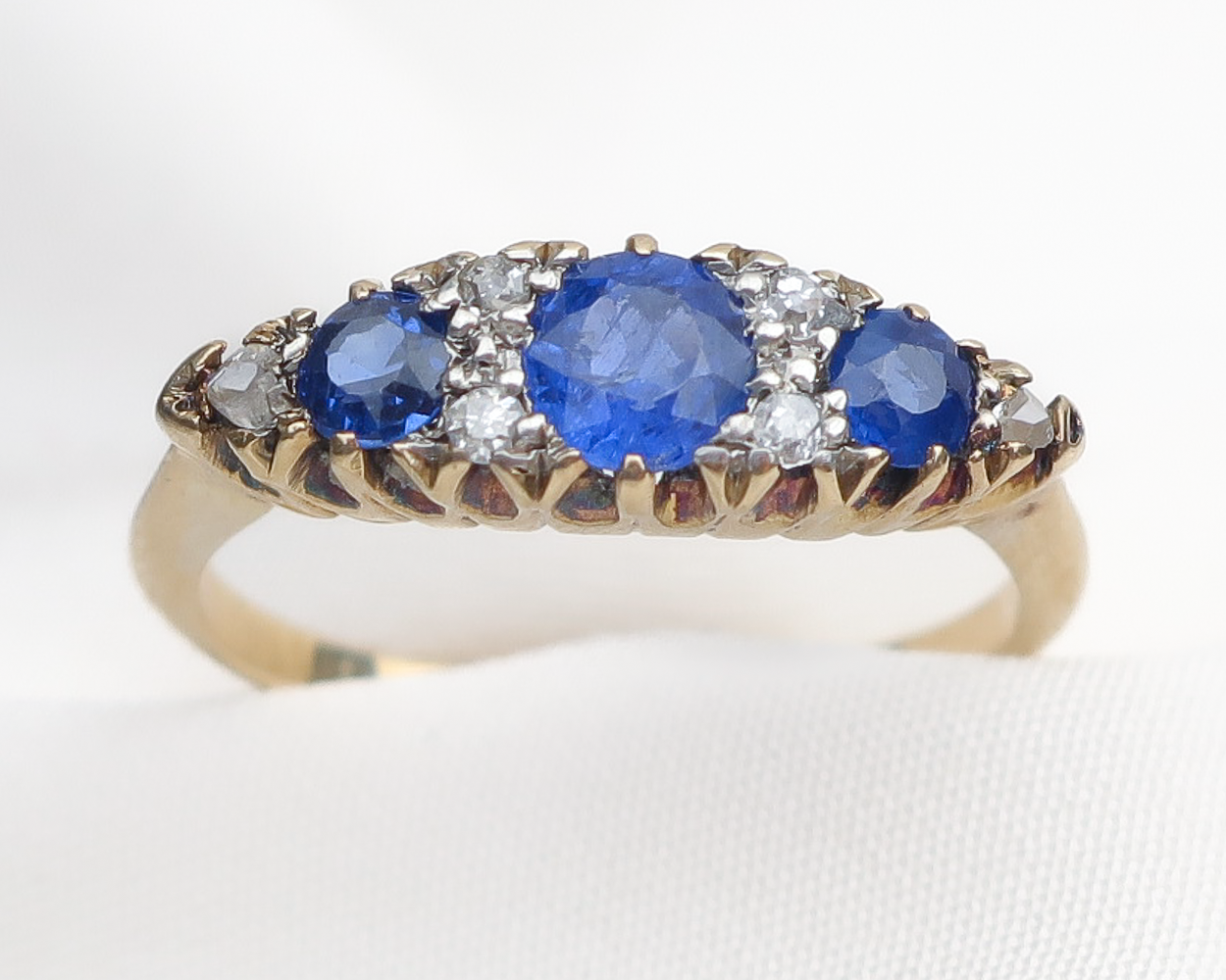 Edwardian Sapphire & Diamond Linear Ring