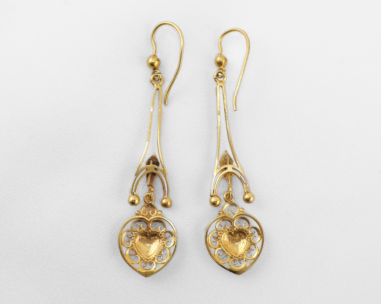 Victorian 9KT Dangle Heart Earrings