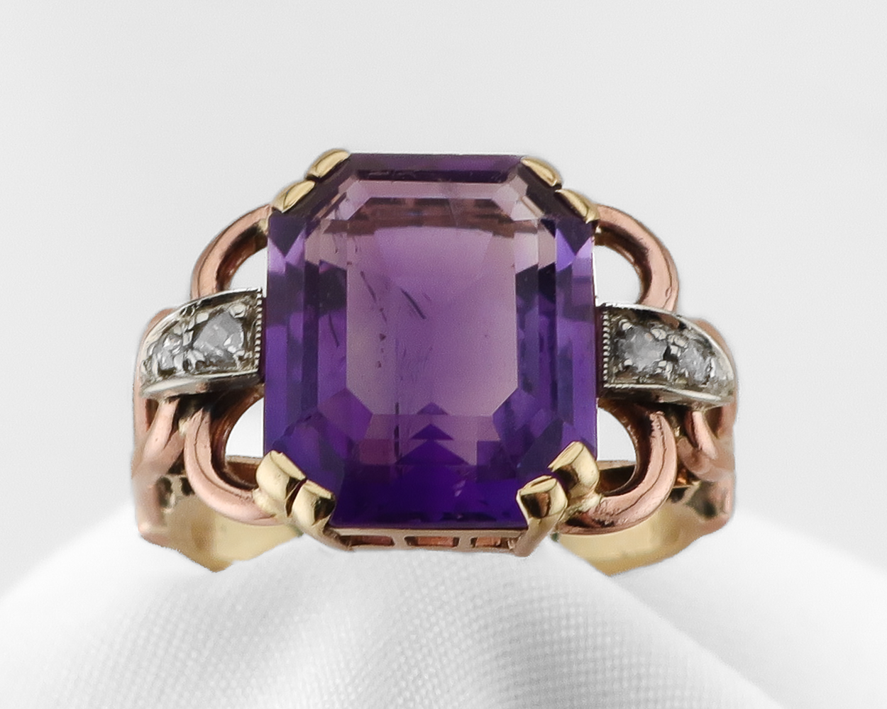 Retro-Era Amethyst & Diamond Ring