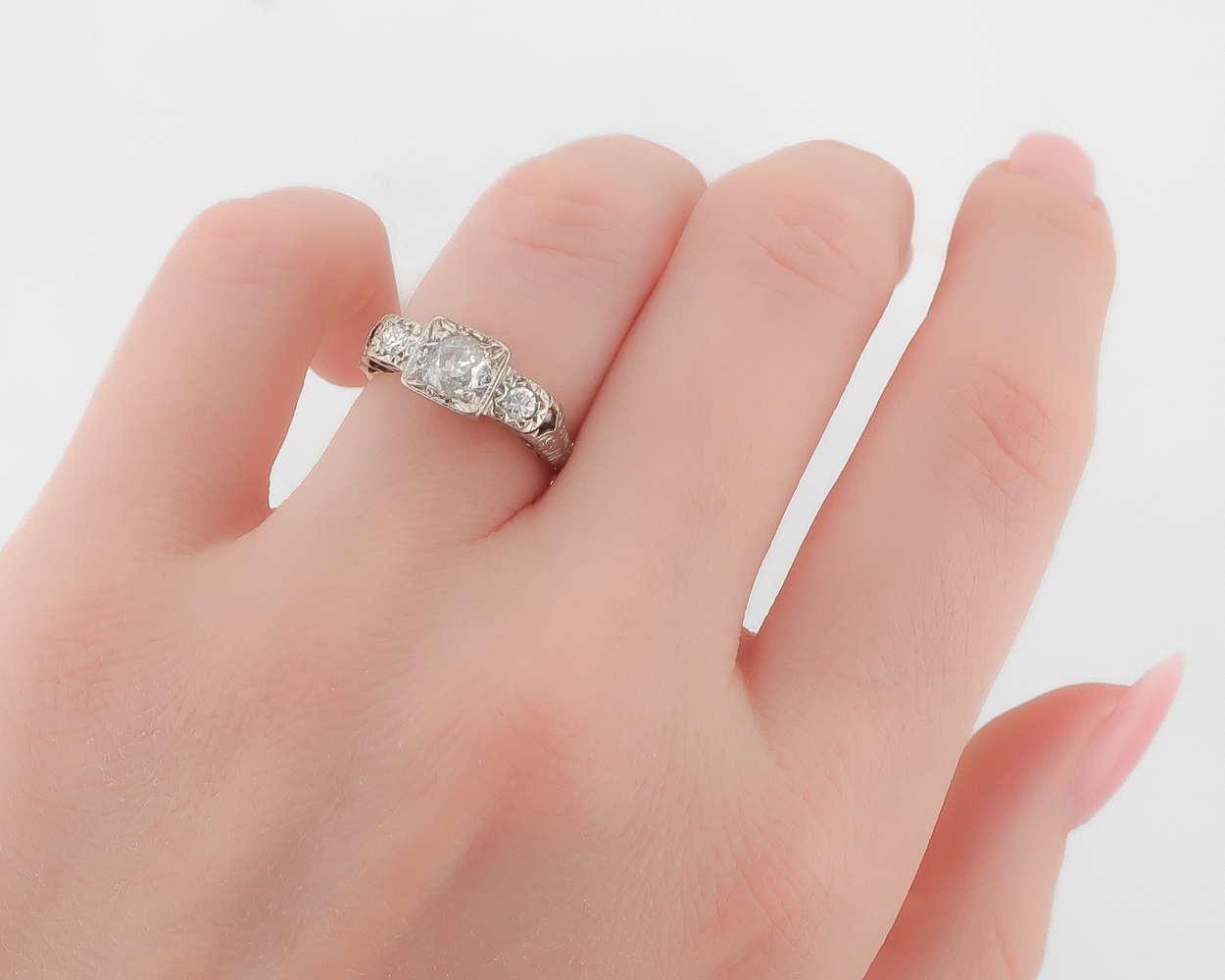 Art Deco Two-Tone Diamond Ring