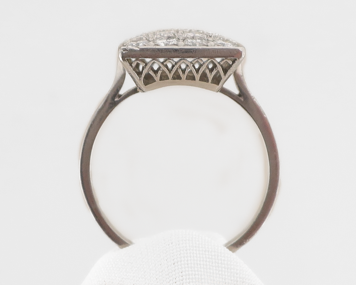Midcentury Geometric Diamond Cluster Ring