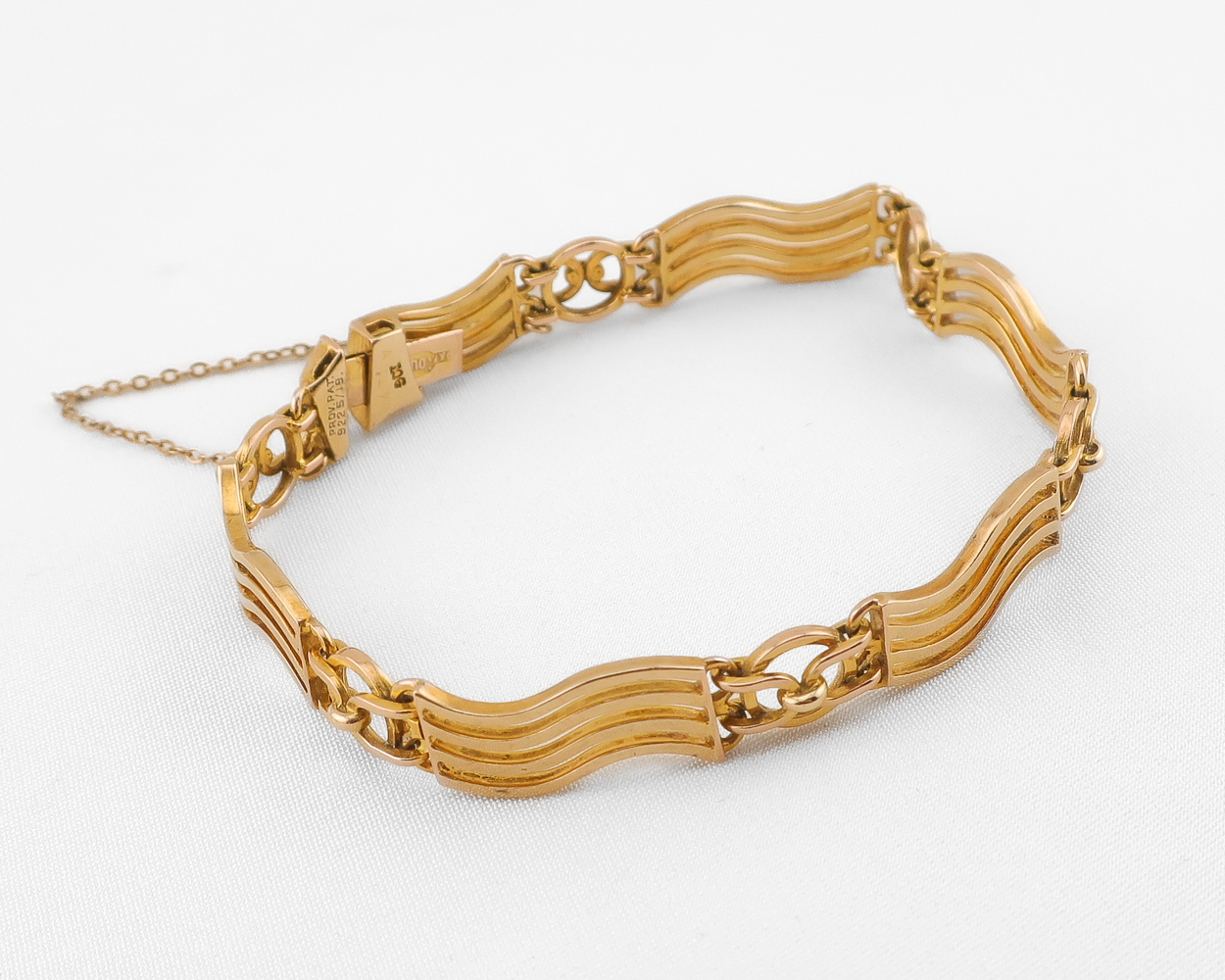 Edwardian 10KT Curved Bracelet