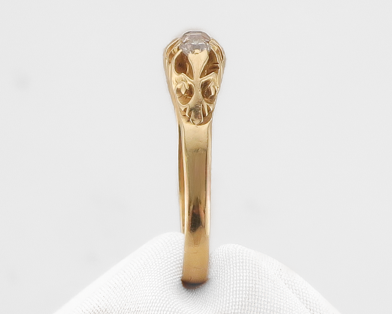 Victorian 5-Stone Diamond Ring