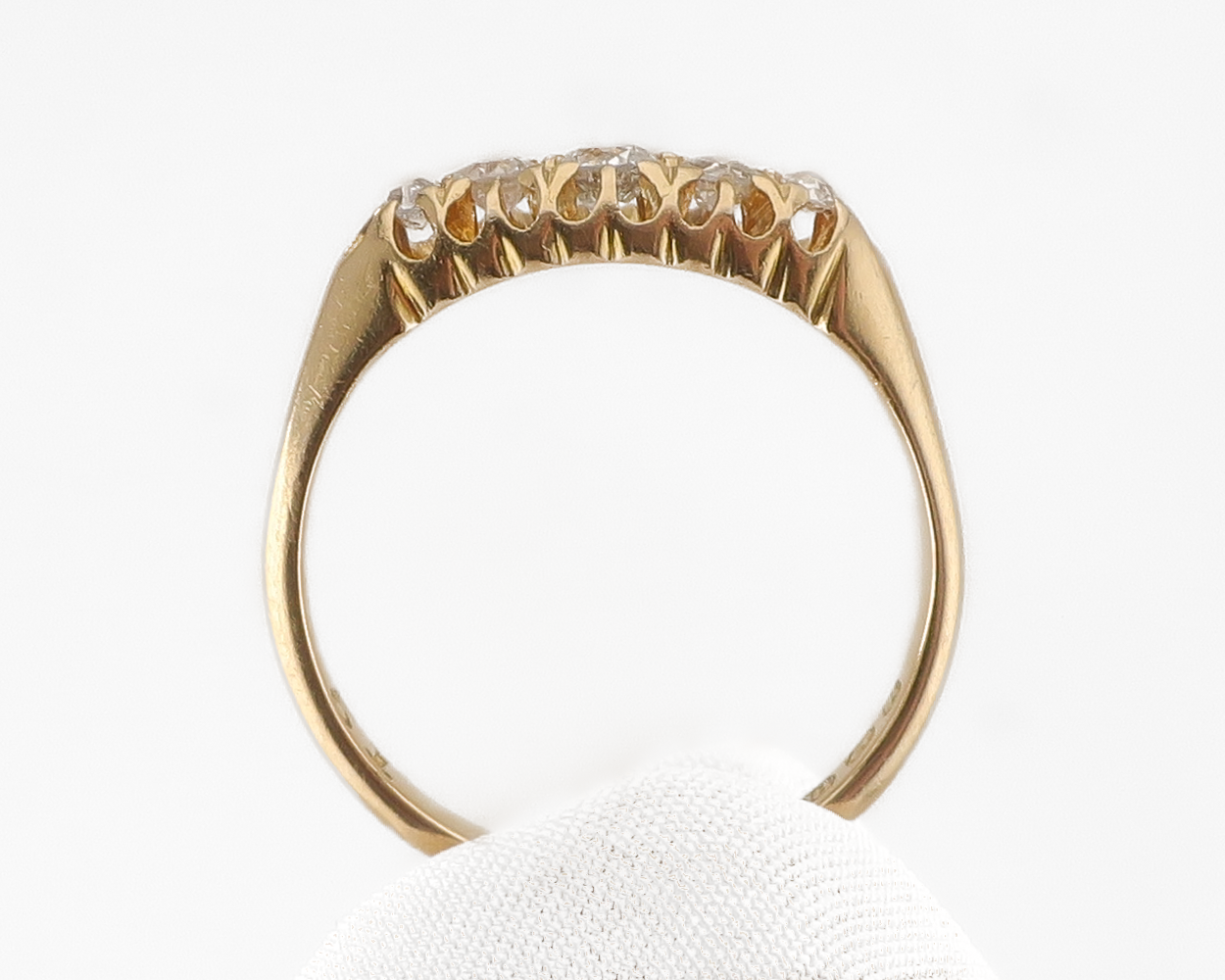 Edwardian 5-Stone Diamond Band