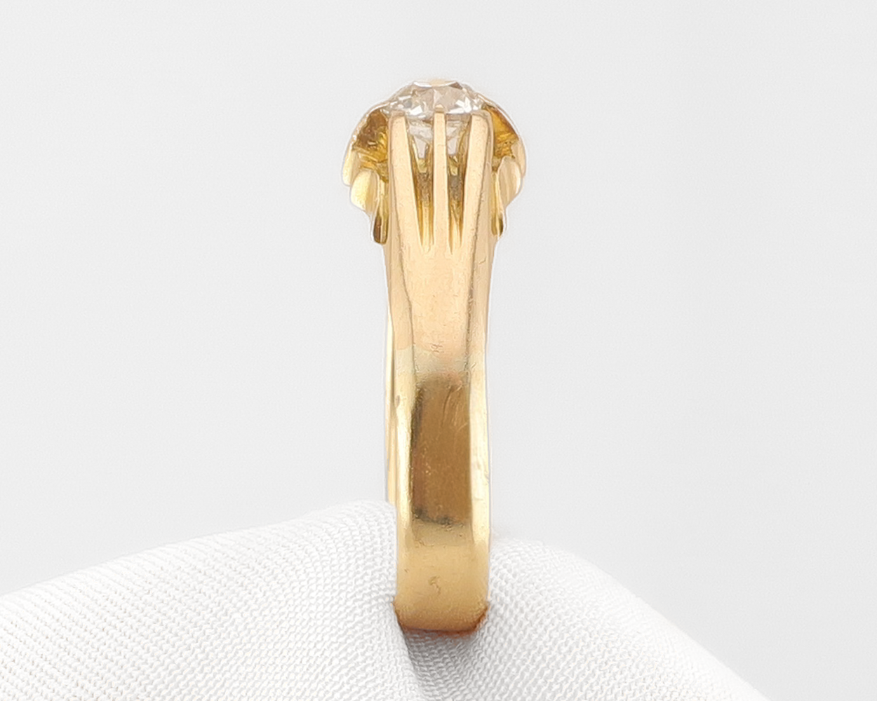 Victorian 18KT Diamond Solitaire