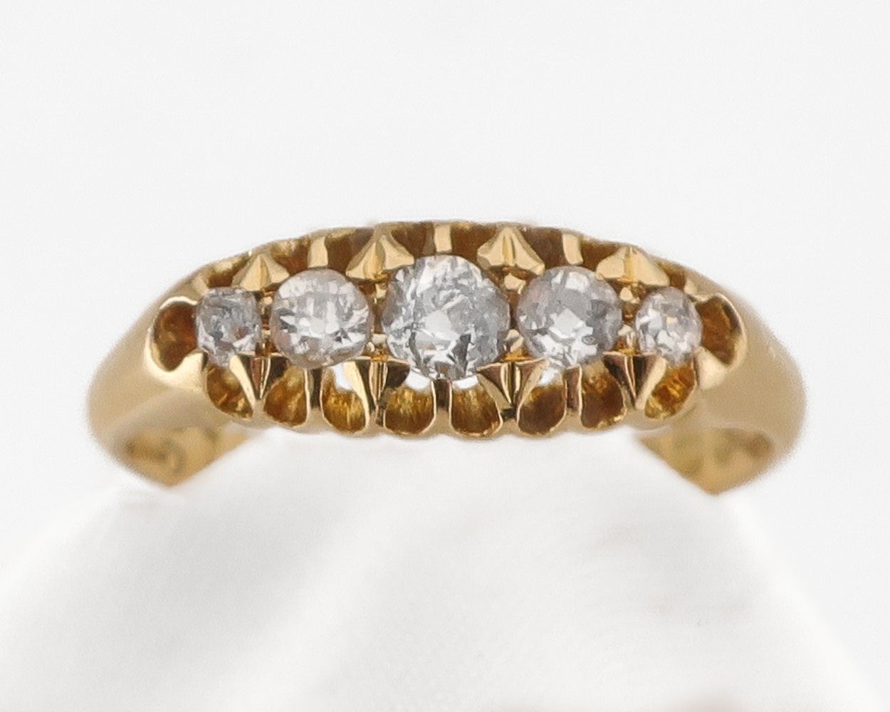 Edwardian 5-Stone Diamond Band
