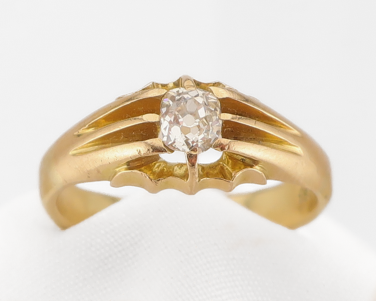 Victorian 18KT Diamond Solitaire