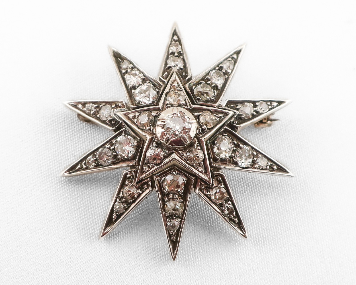 c1870 Victorian Diamond Star Brooch/Pendant