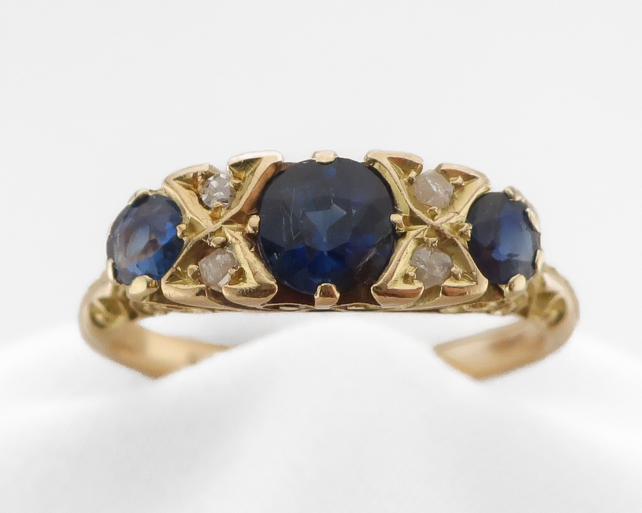 Victorian Sapphire & Diamond Ring