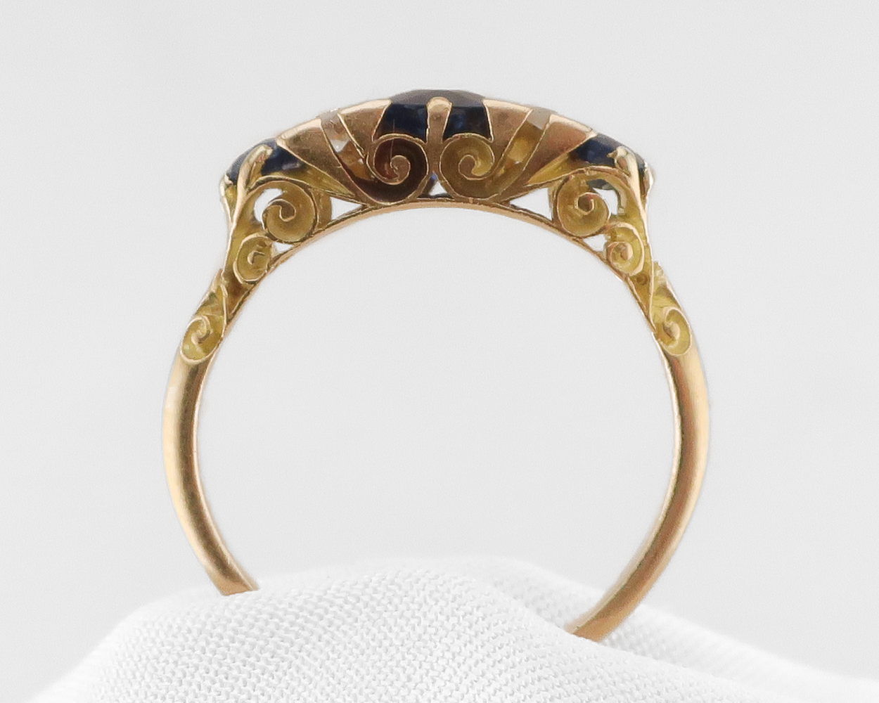 Victorian Sapphire & Diamond Ring