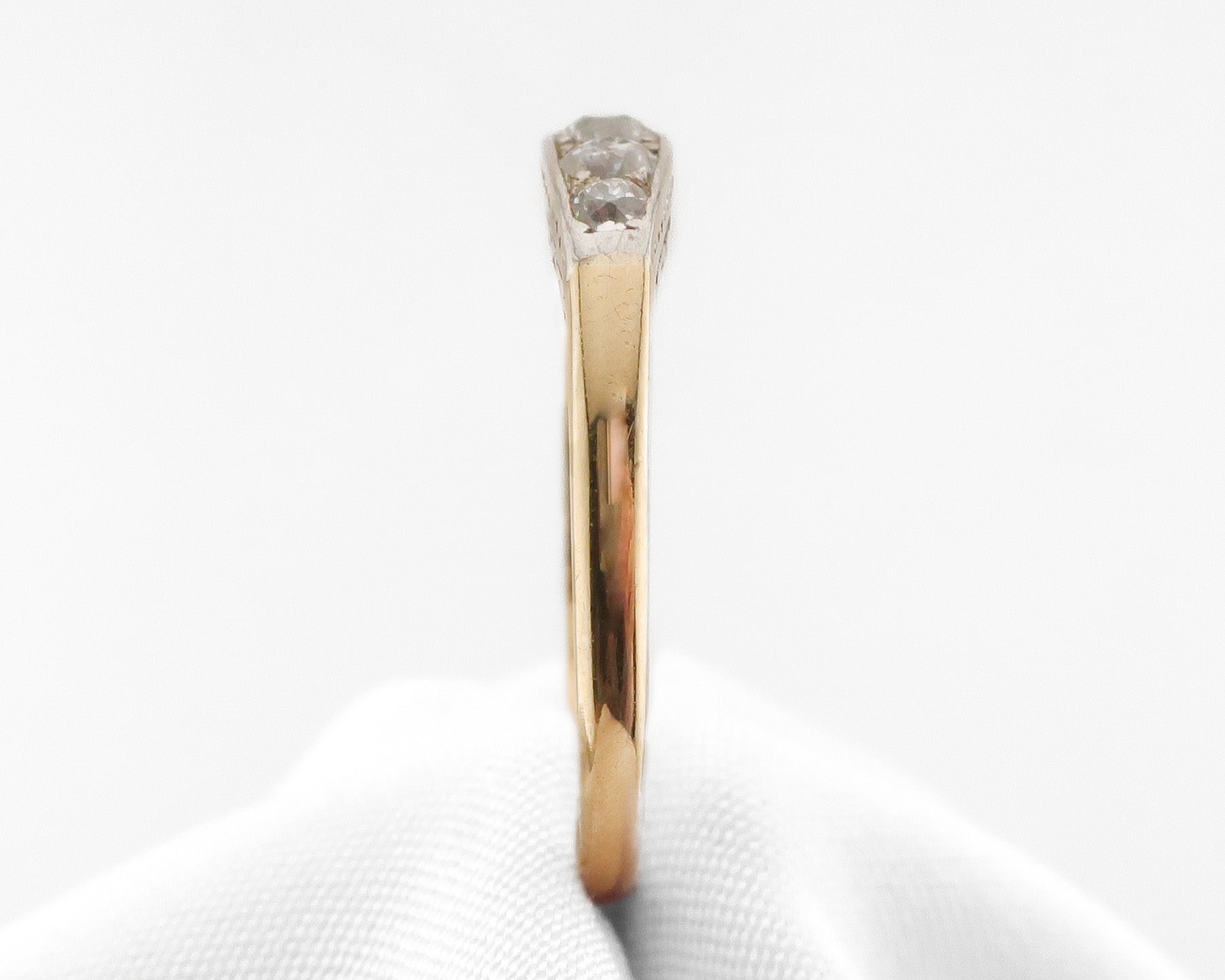 Art Deco 5-Stone Diamond Ring