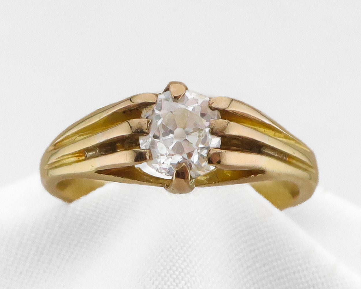 Victorian Diamond Solitaire