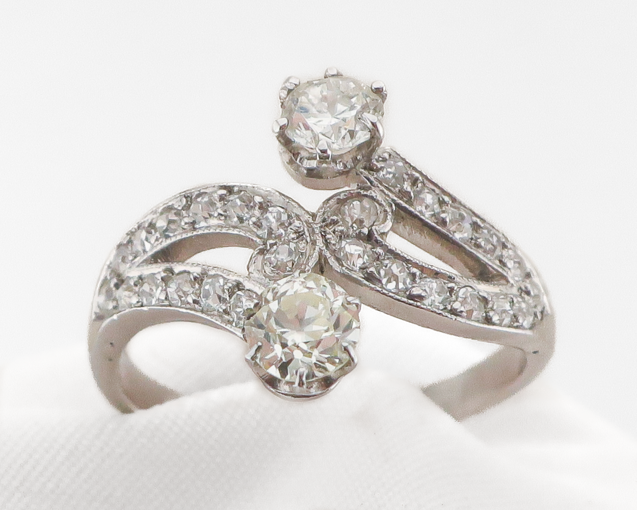1930s Openwork Diamond Ring
