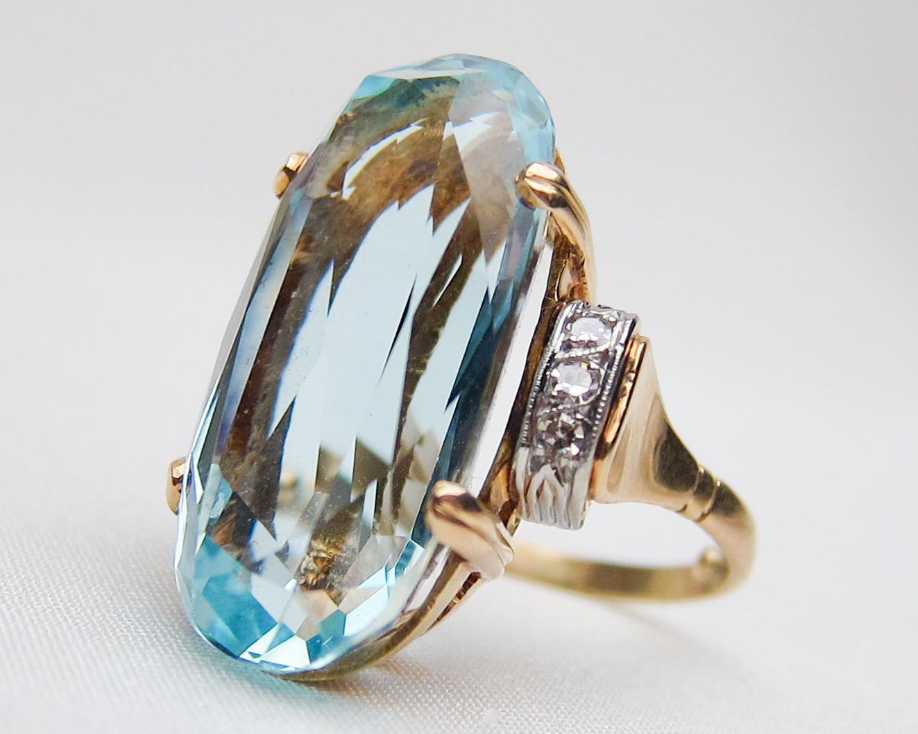 Retro Aquamarine Cocktail Ring