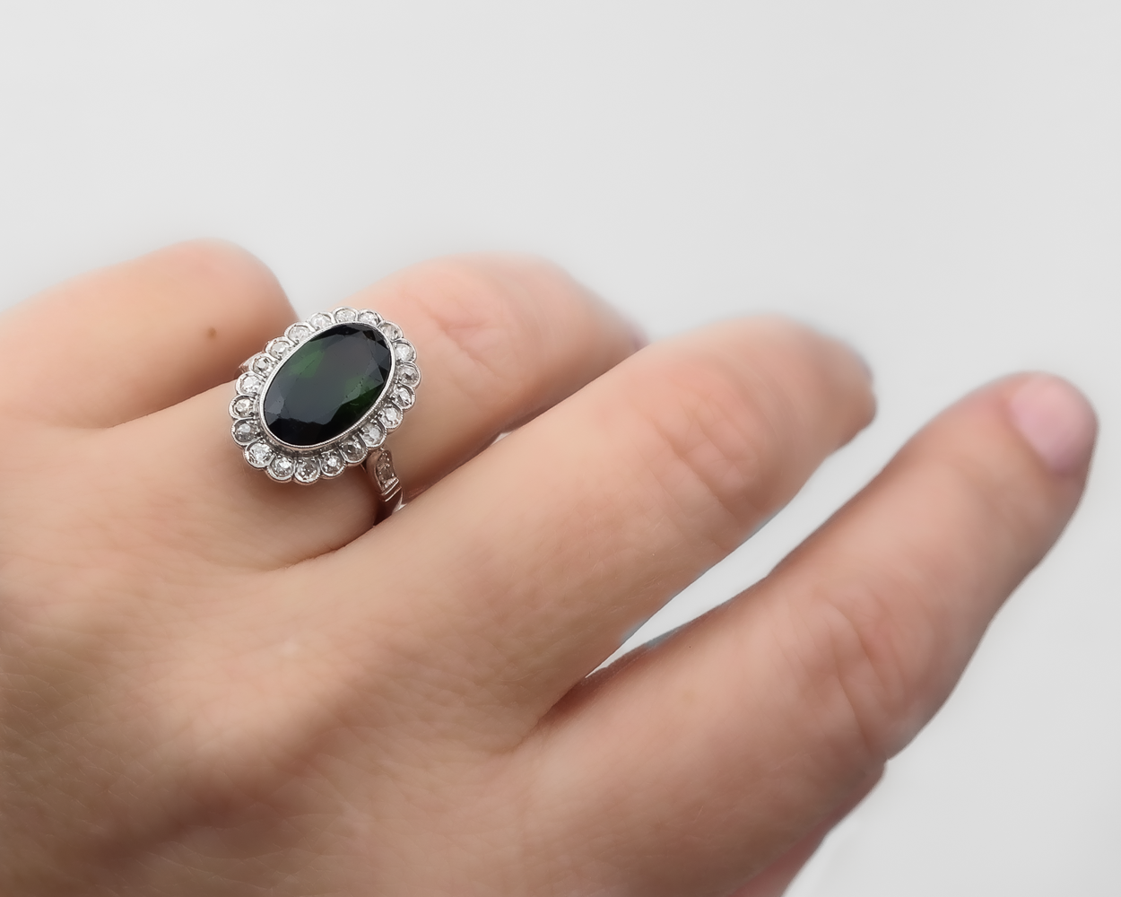 Retro-Era Green Tourmaline & Diamond Ring