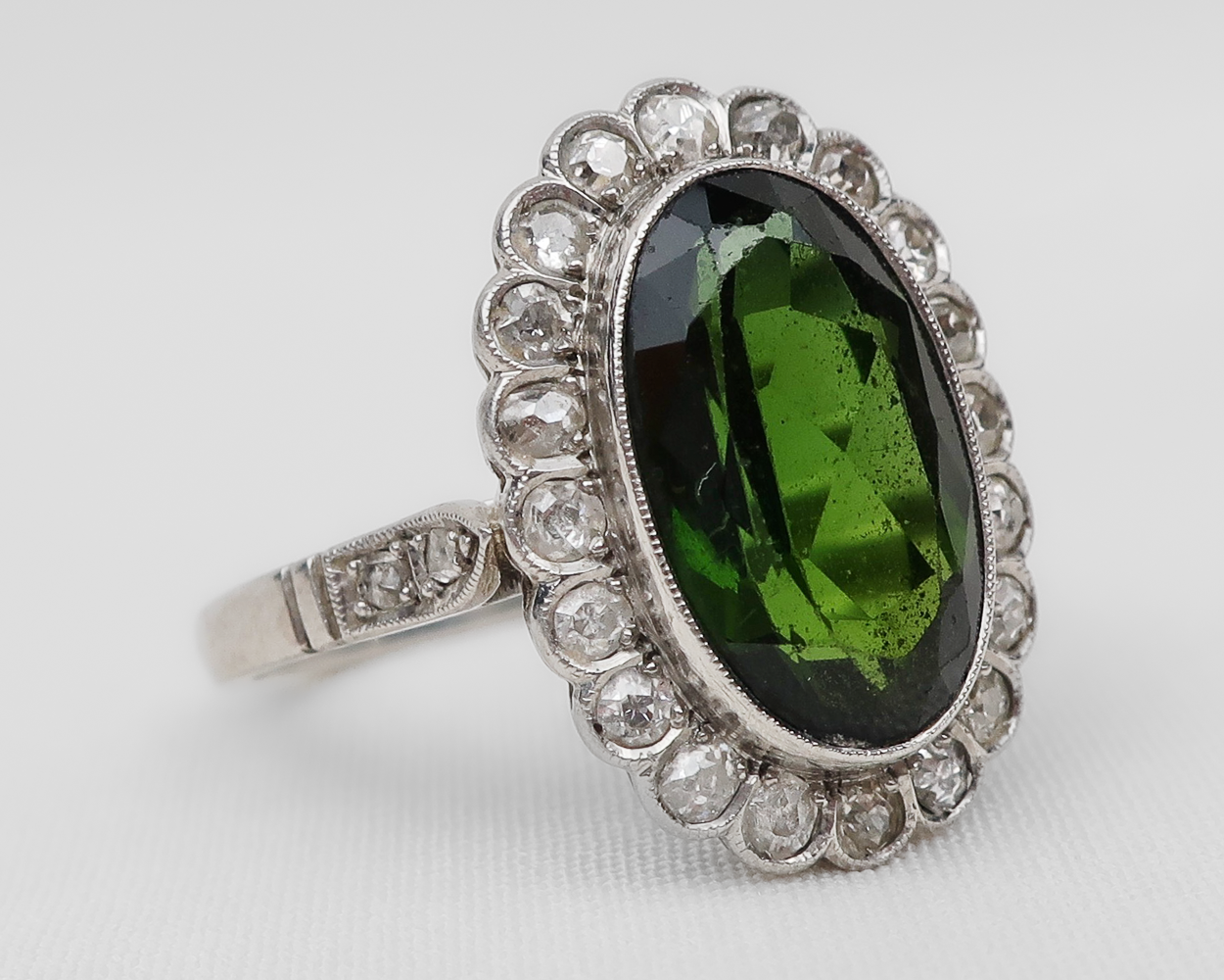 Retro-Era Green Tourmaline & Diamond Ring