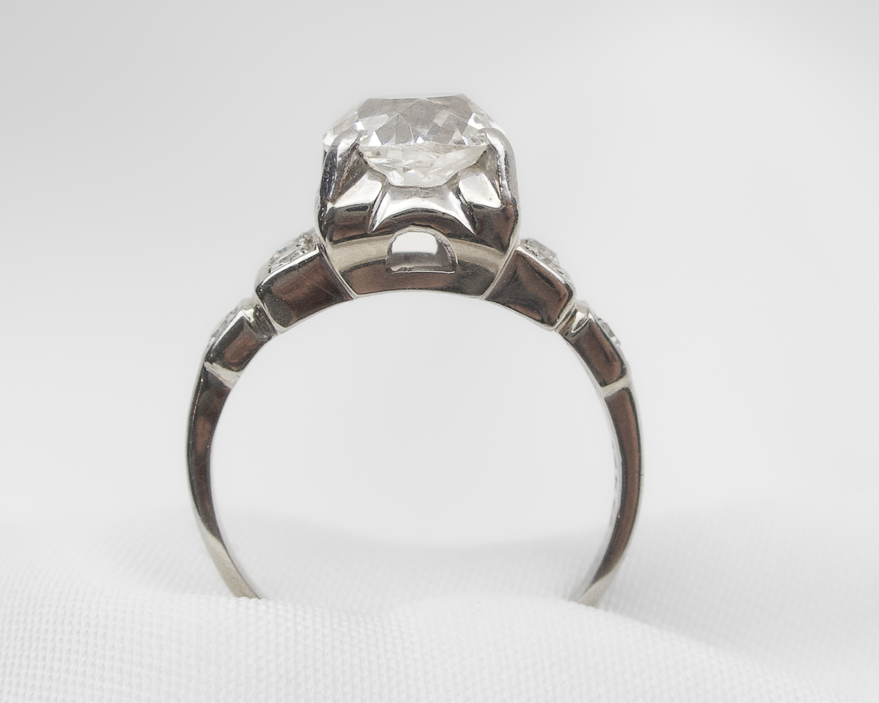 Art Deco 1.52-Carat Diamond Ring