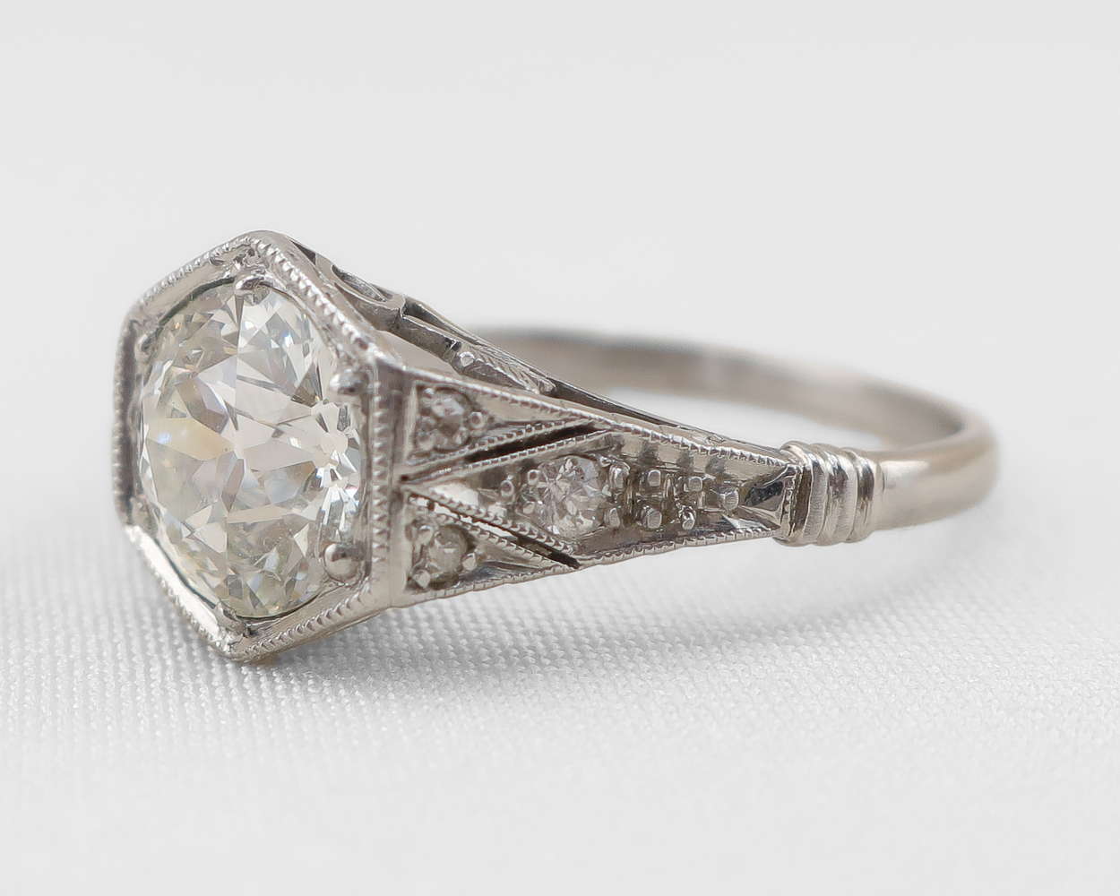 Art Deco Hexagonal Diamond Ring