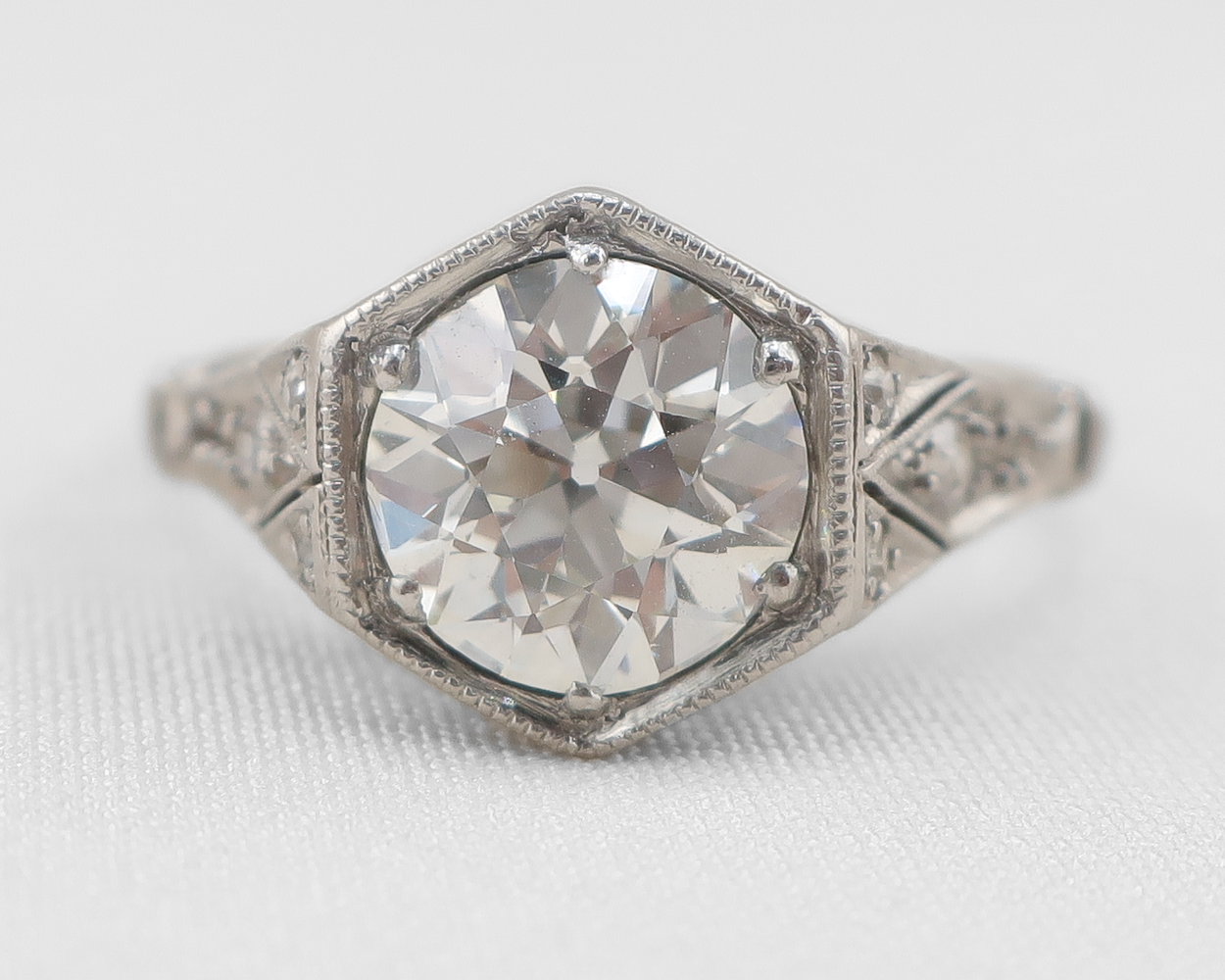 Art Deco Hexagonal Diamond Ring