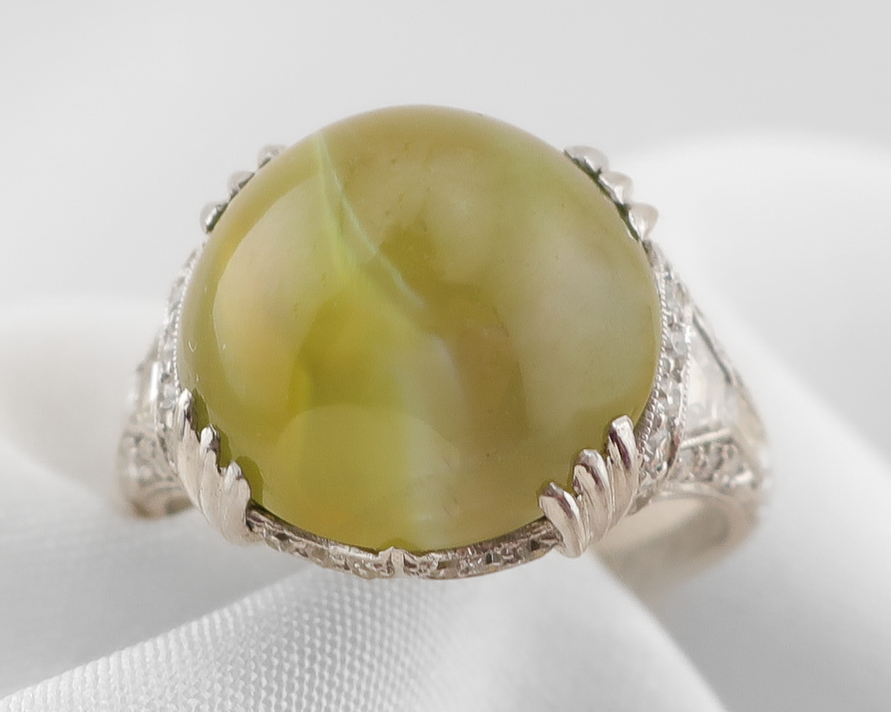 Art Deco Cat's Eye Chrysoberyl Cocktail Ring