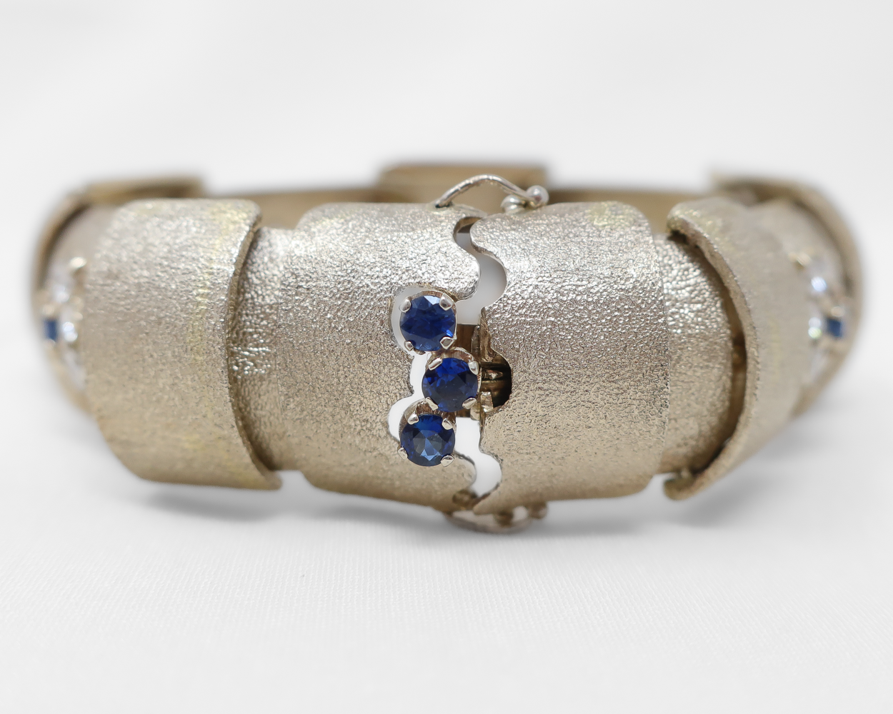 1960s Diamond & Sapphire Fancy Link Bracelet